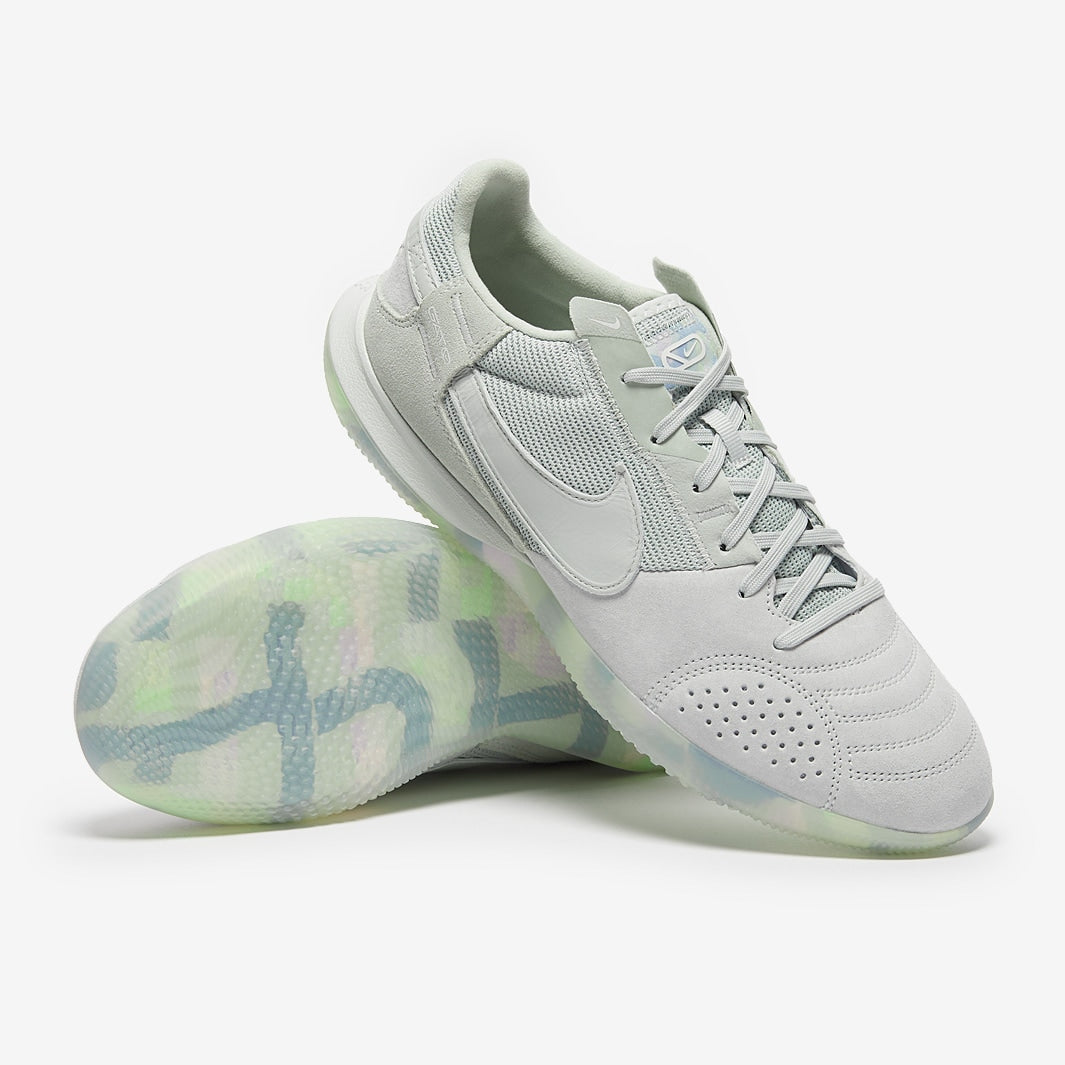Chuteira Nike StreetGato SE Futsal – Light Silver/Light Silver - Imagem 1