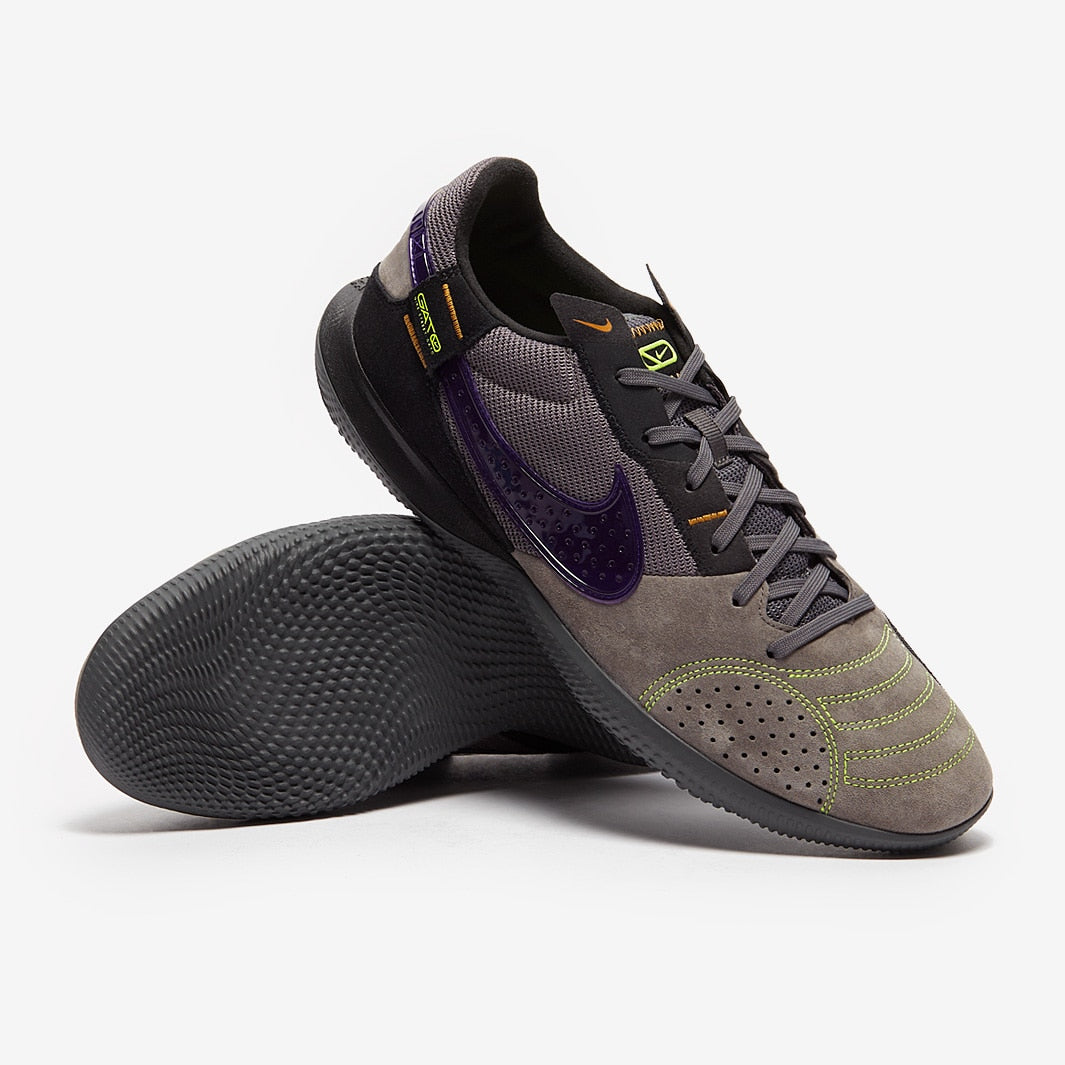 Chuteira Nike StreetGato Futsal – Cave Stone/Electro Purple/Black - Imagem 1